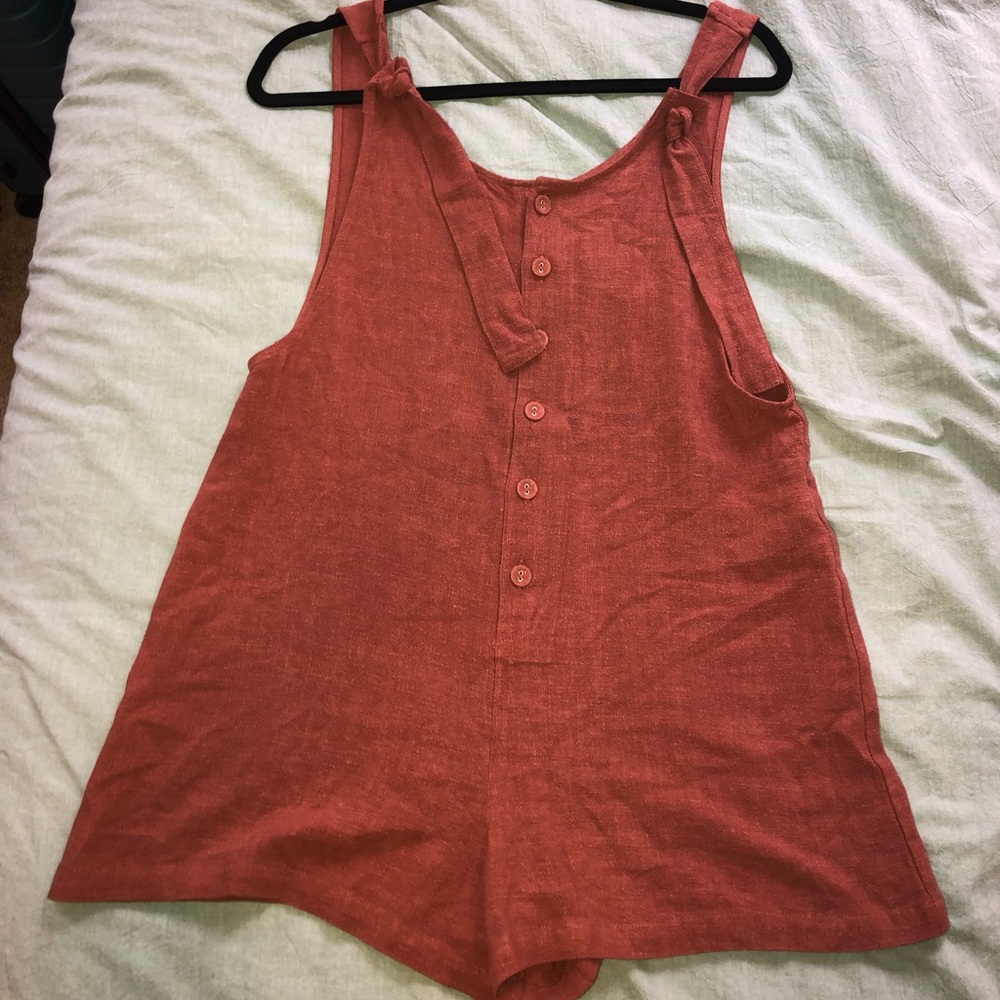 Tie shoulder romper- rust colored